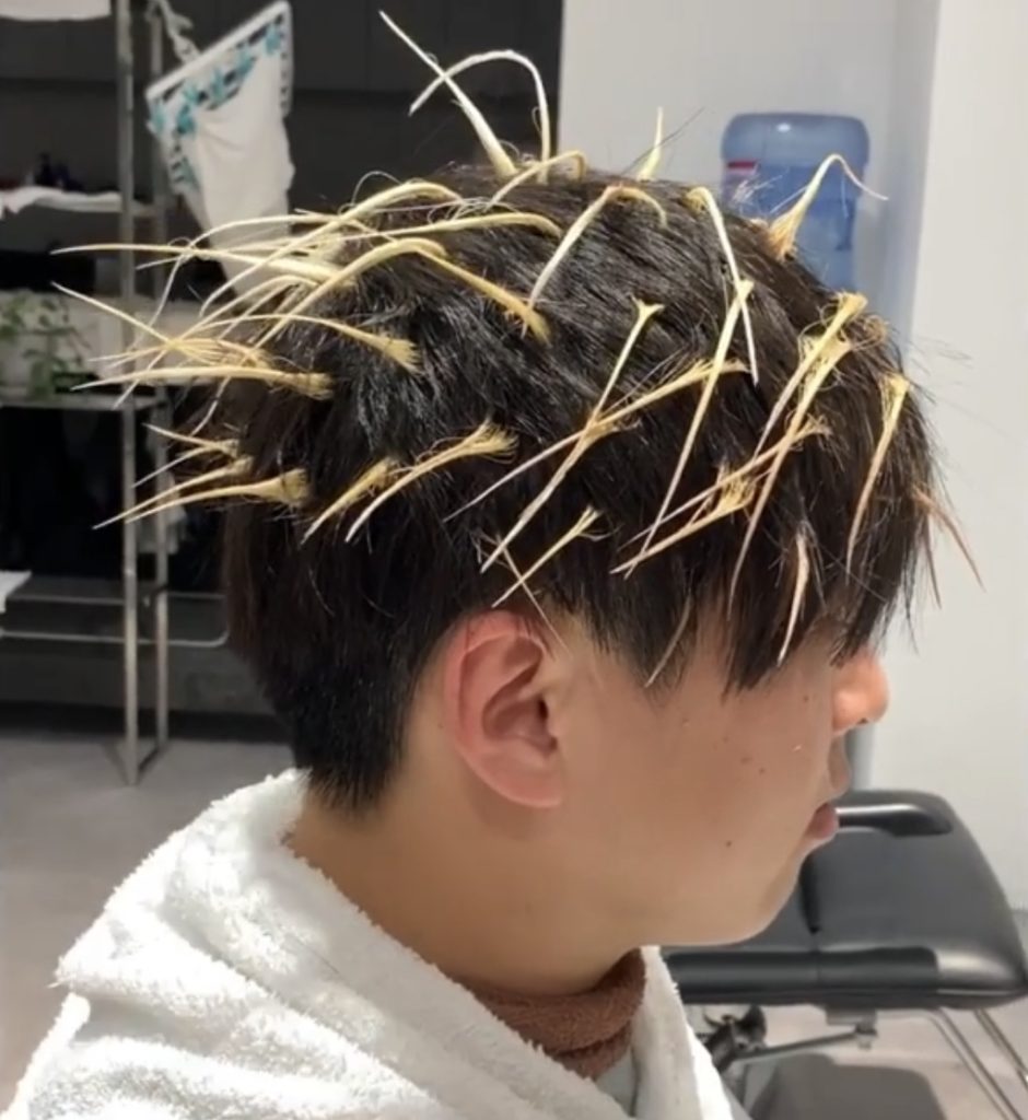 インスタで話題！メッシュキャップでハイライトカラー THE 3rd HAIR 津田沼・柏・千葉 メンズ美容室