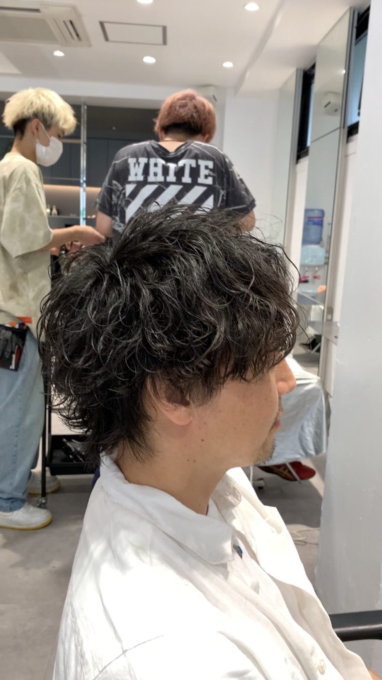 最新！！今キテる！メンズ 波ウェーブパーマで無造作ヘアに！ THE 3rd HAIR 津田沼・柏 メンズ美容室