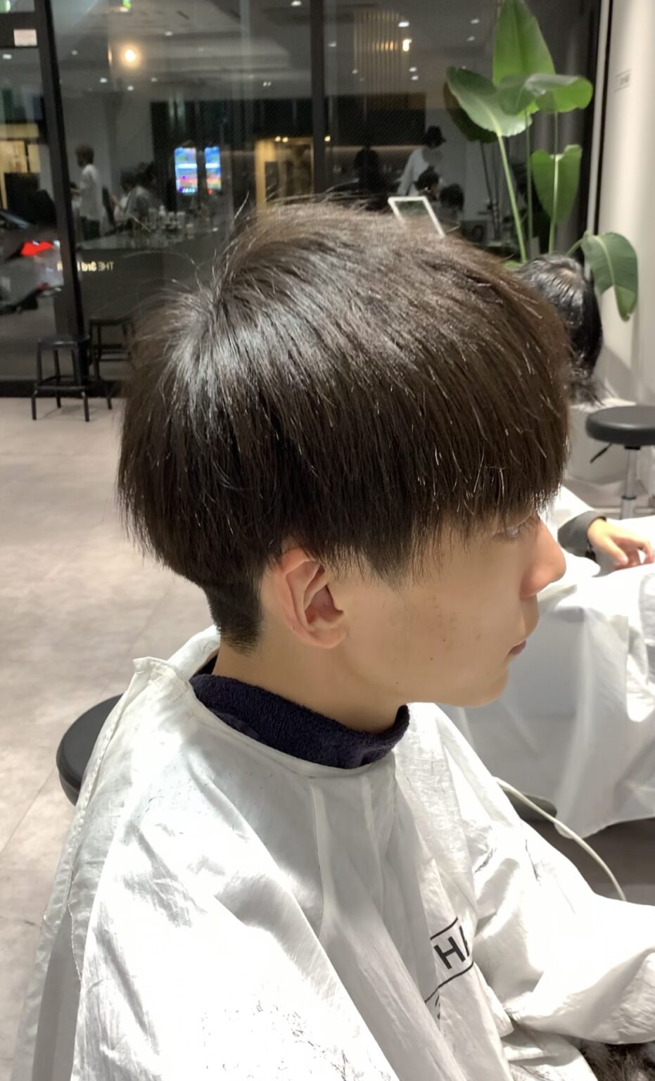 シークレットパーマとは？どんなパーマか解説します！高校生や社会人の方へオススメ THE 3rd HAIR 津田沼・柏 メンズ美容室